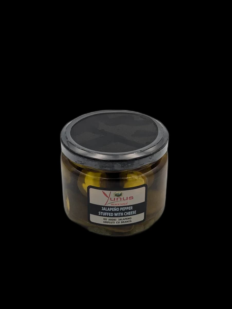 jalapeno-pepper-stuffed-with-cheese