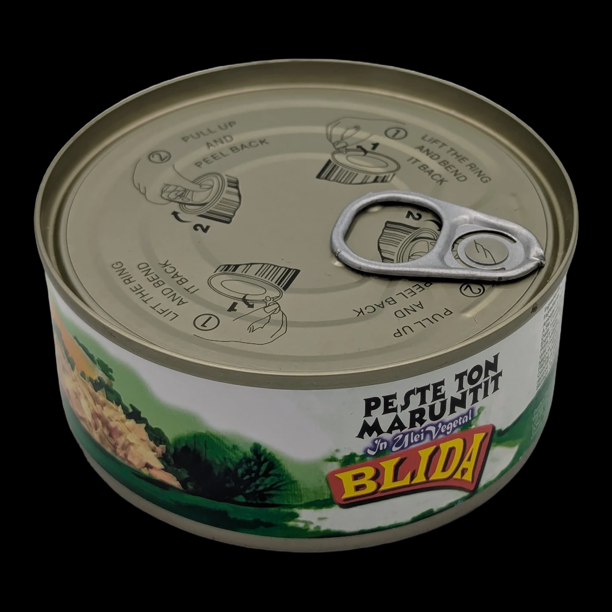 Ton mărunțit în ulei vegetal